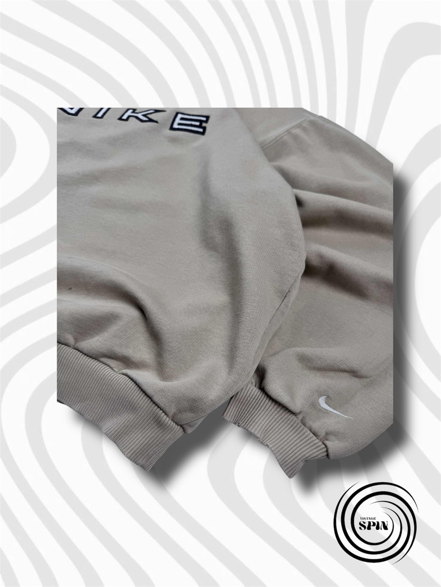 Vintage Nike Spellout Pullover L
