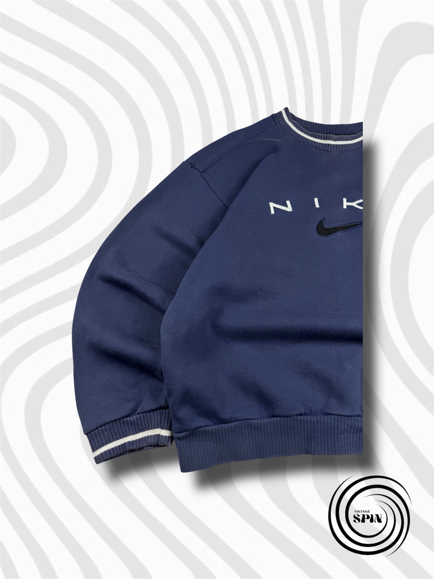 Vintage Nike Spellout Pullover L