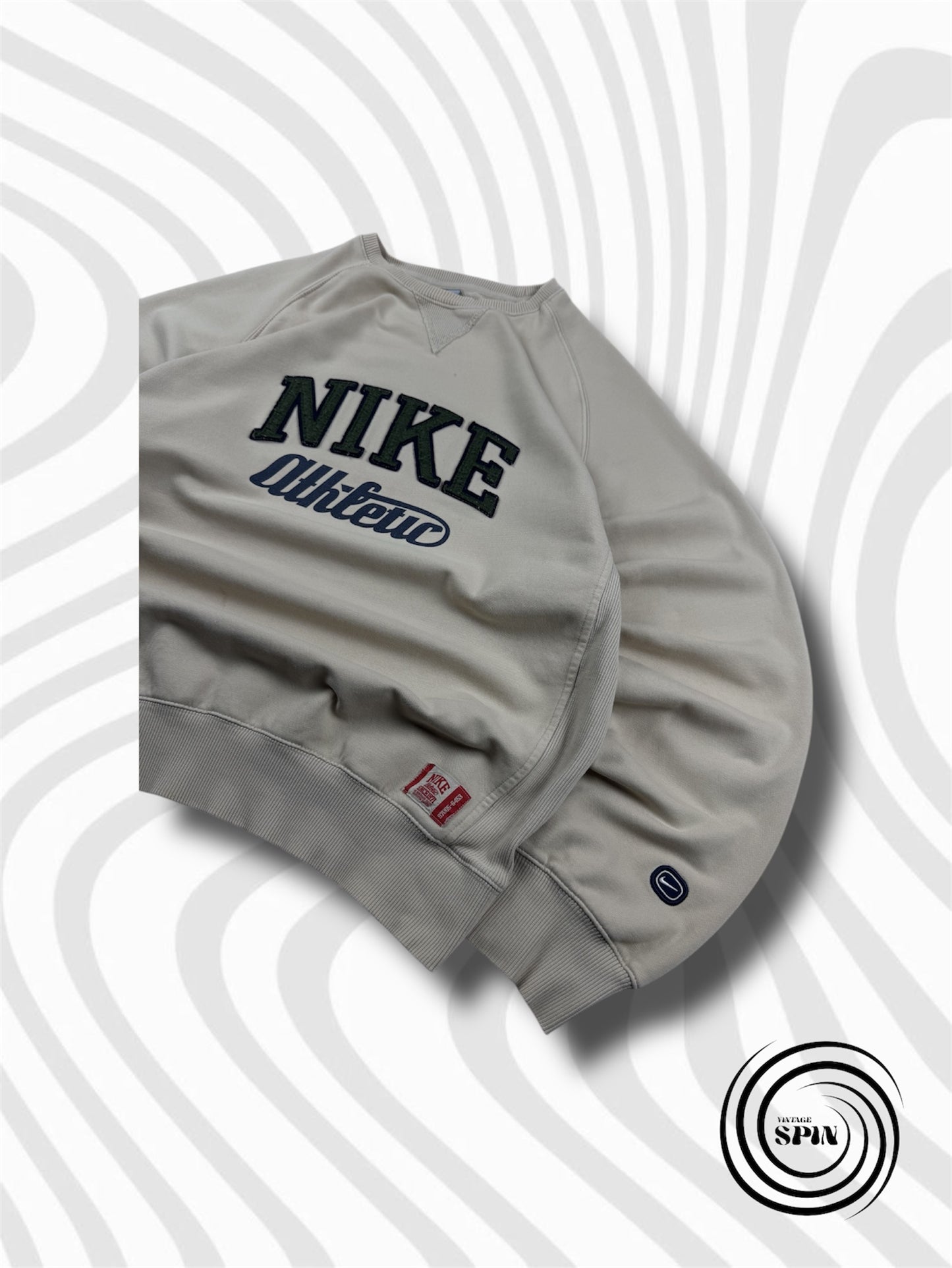 Vintage Nike Athletic Pullover L