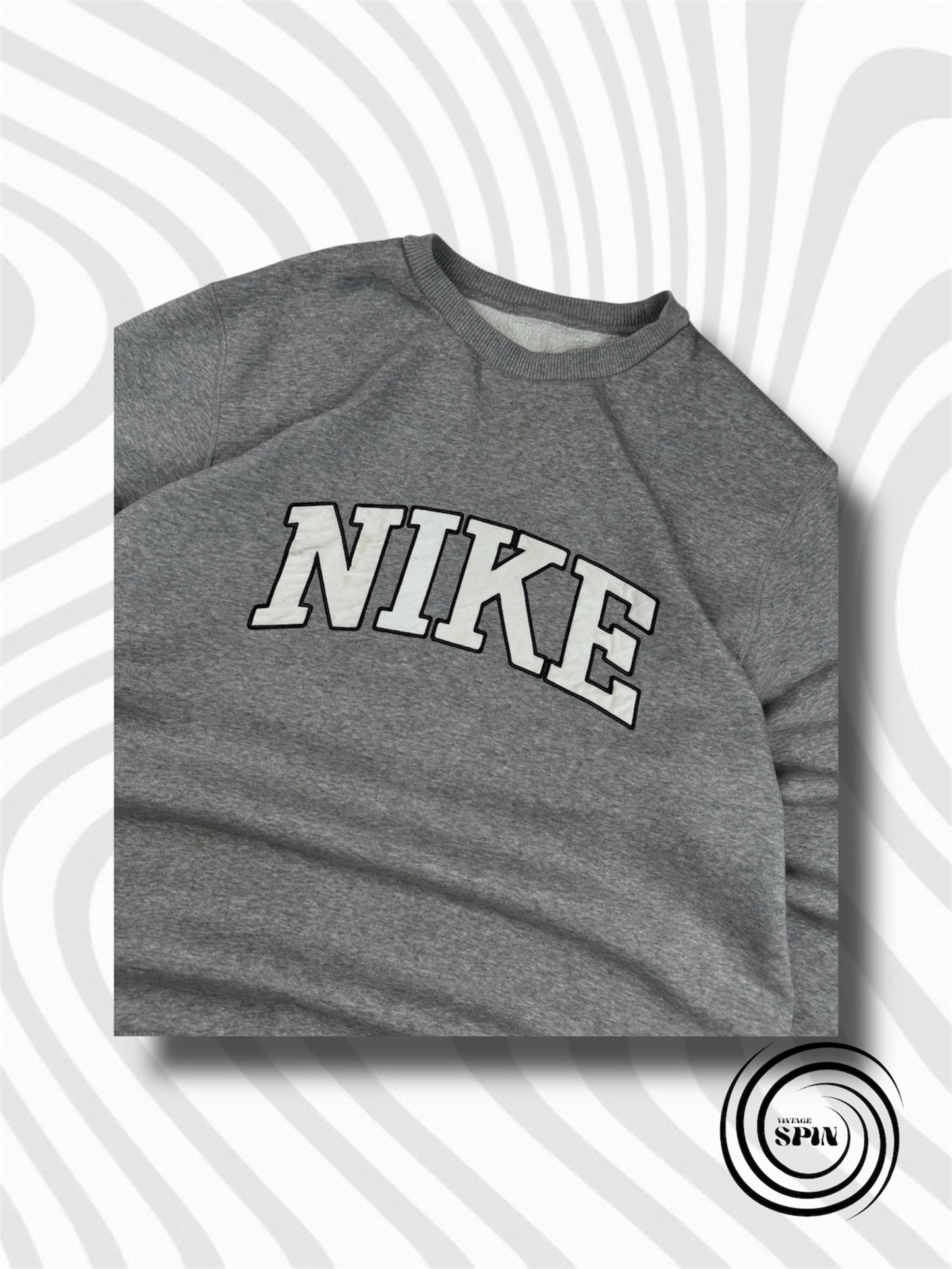 Vintage Nike Spellout Pullover L